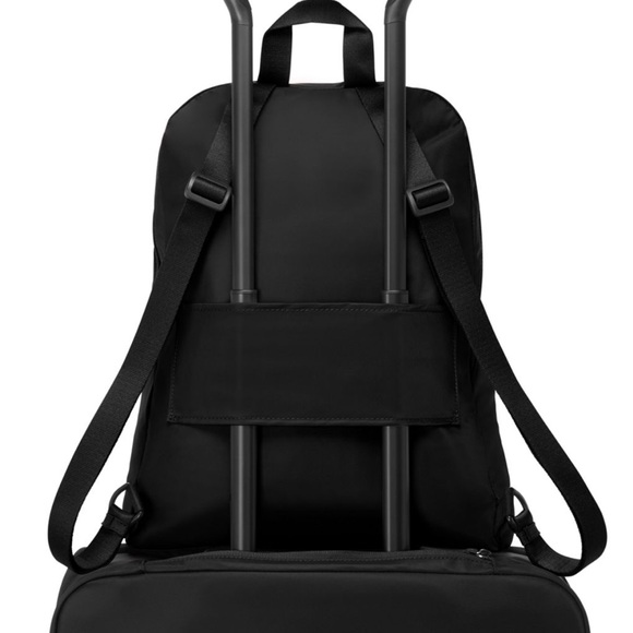 Tumi Venture Black Backpack with Gold Accents - Picture 4 of 8